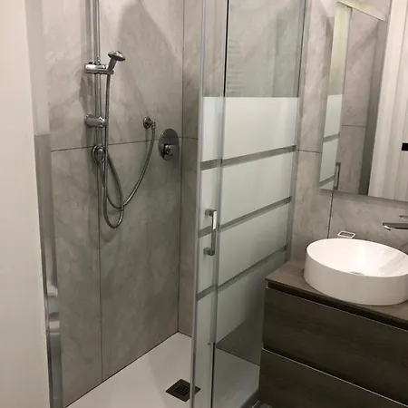Vela 36 Porta Susa Apartmán